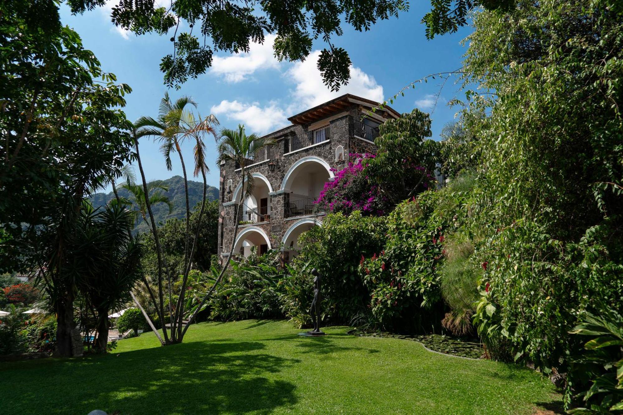 Posada Del Tepozteco - Hotel & Gallery Tepoztlan Exterior photo